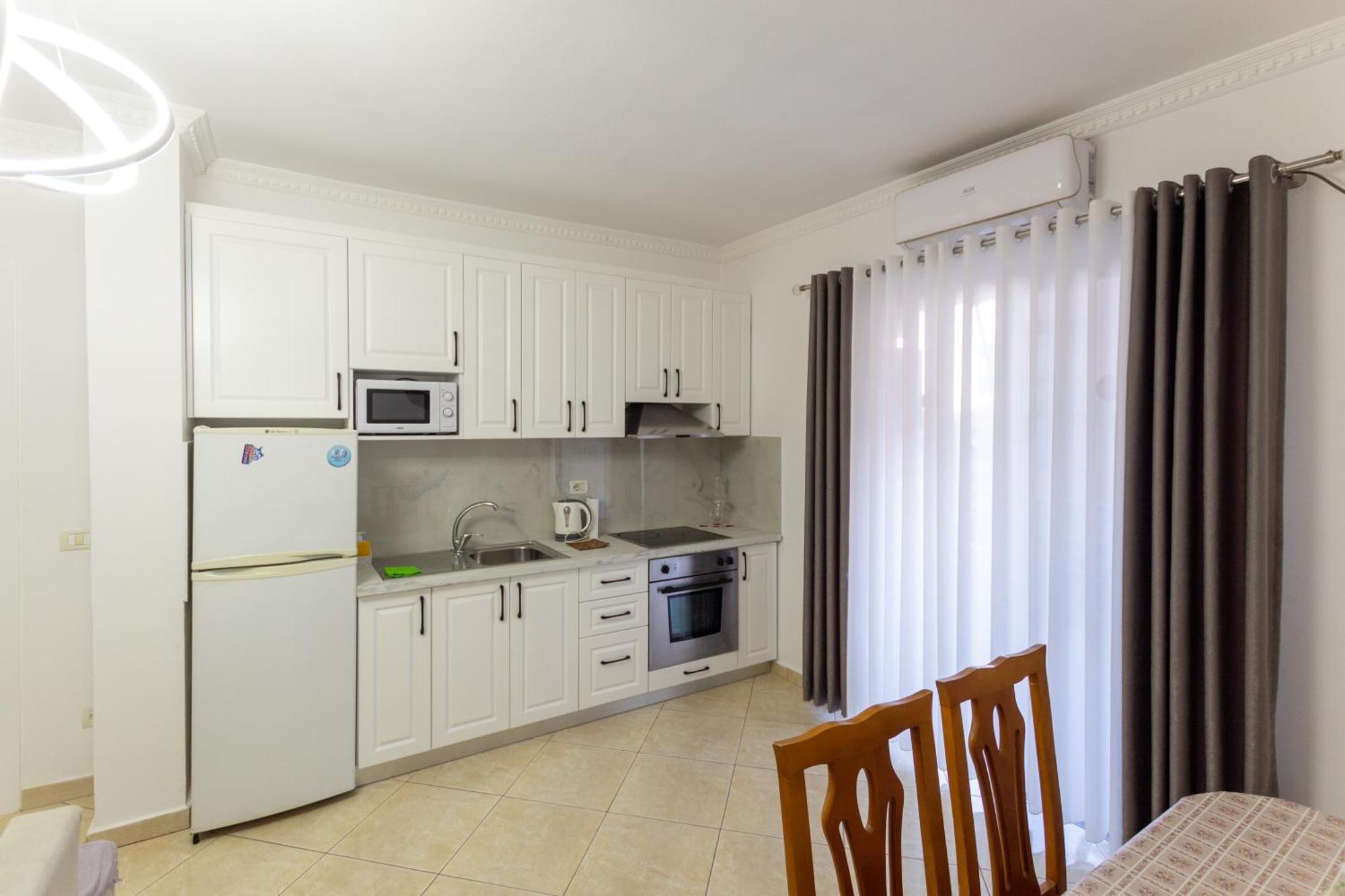 Appartement Comfortable Next To The *