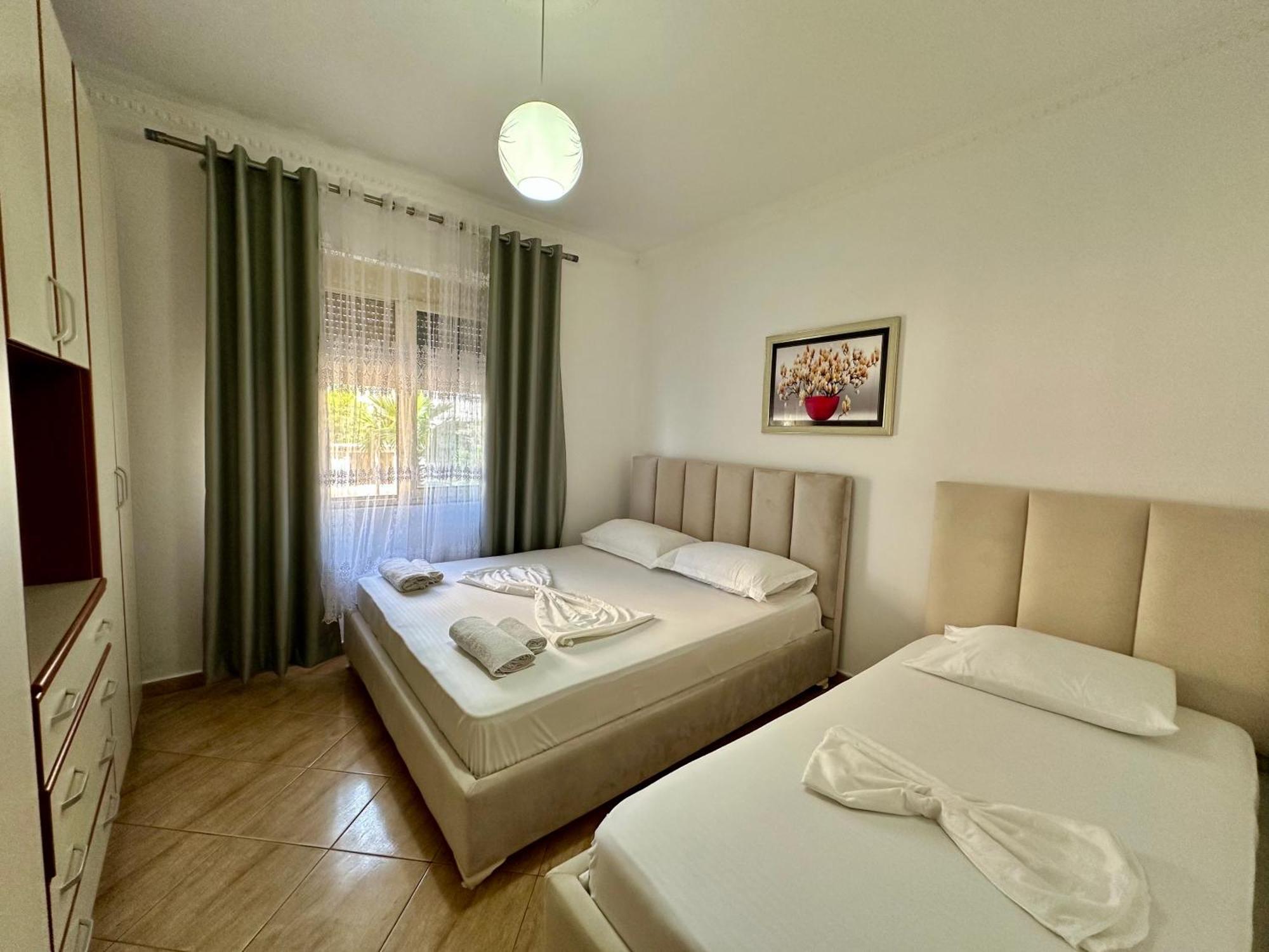 Comfortable Next To The Appartement